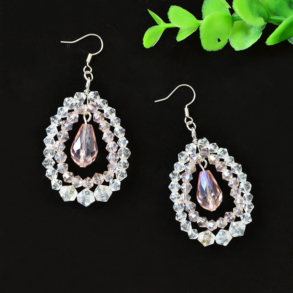 Bling-Creolen mit Glasperlen