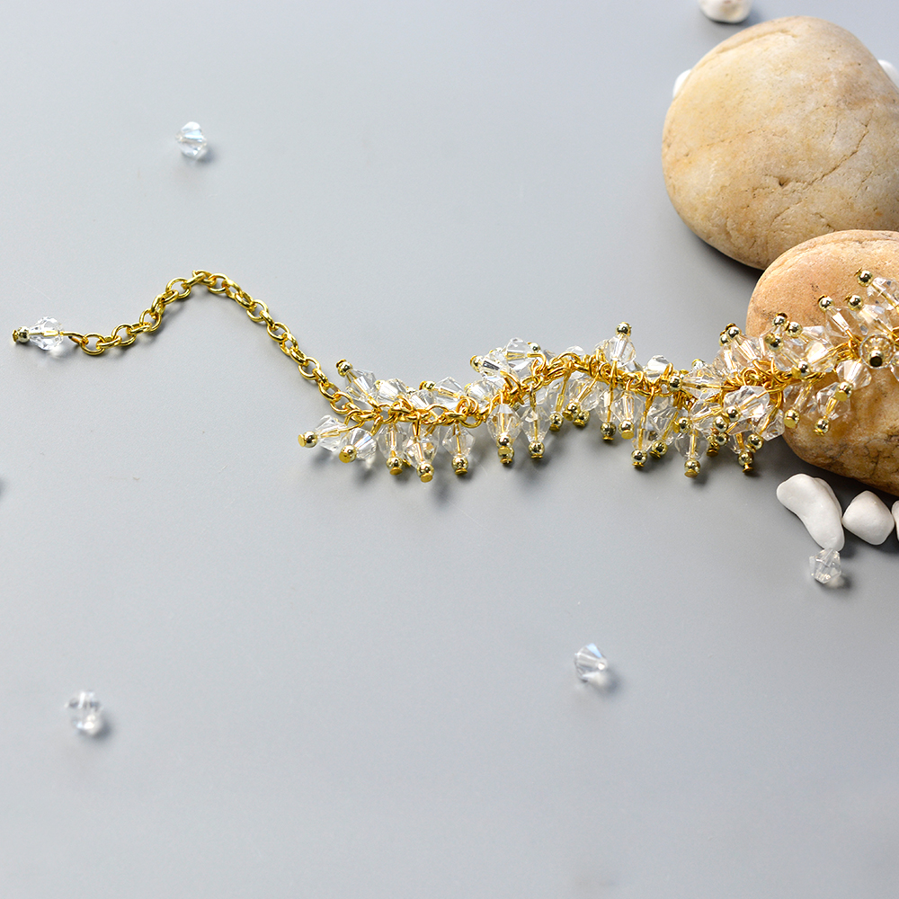 Браслет из хрустальных бусин-5