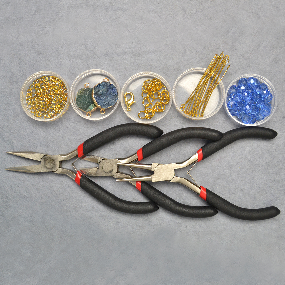 Браслет-цепочка с друзами из агата и стеклянными бусинами-2