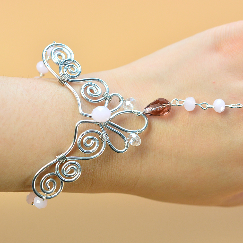 Рабский браслет из проволочной обмотки