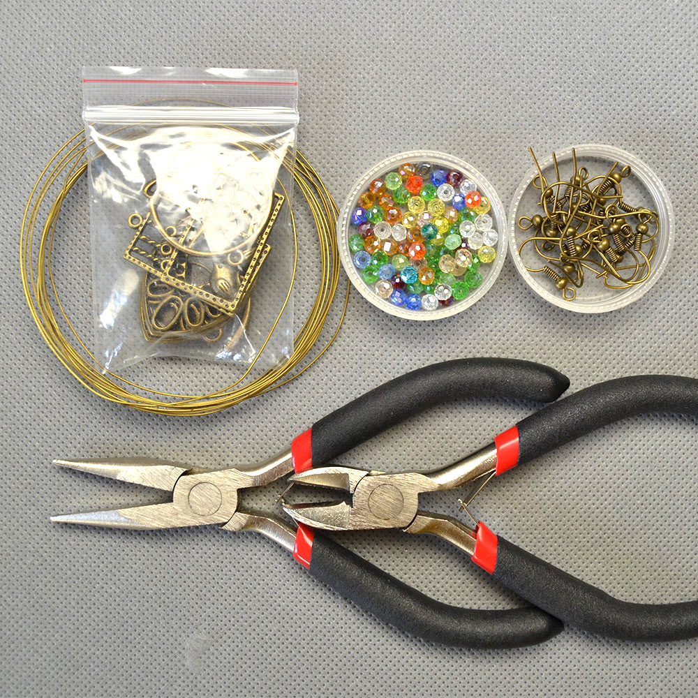 Овальные серьги из гальванического стекла, обернутые проволокой-2