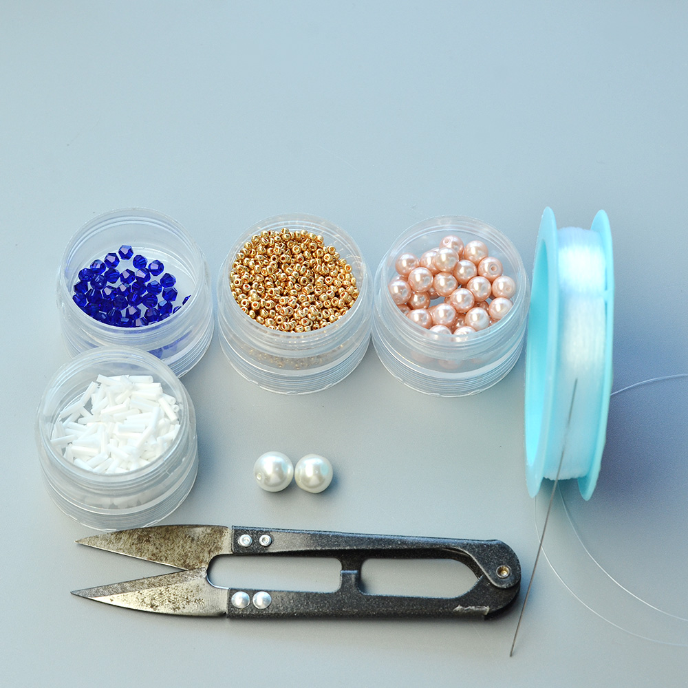 Браслет-манжета с розовыми жемчужными бусинами и белыми стеклянными бусинами-2