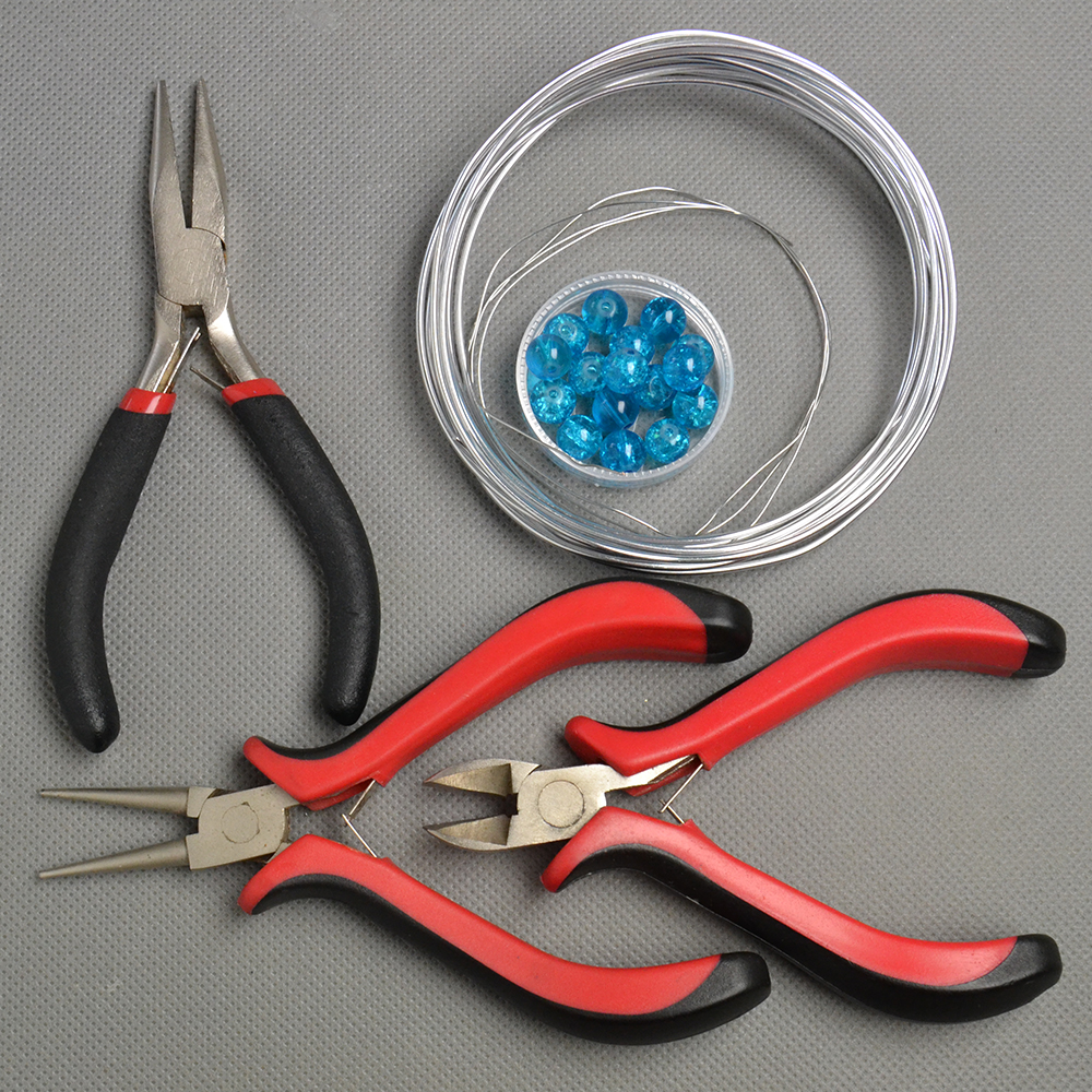 Браслеты из стеклянных бусин с синим кракелем-2