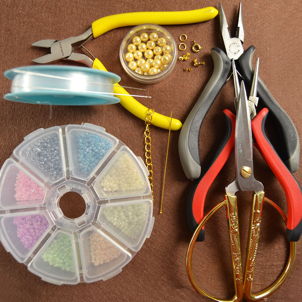 Браслет с жемчугом и бусинами-2