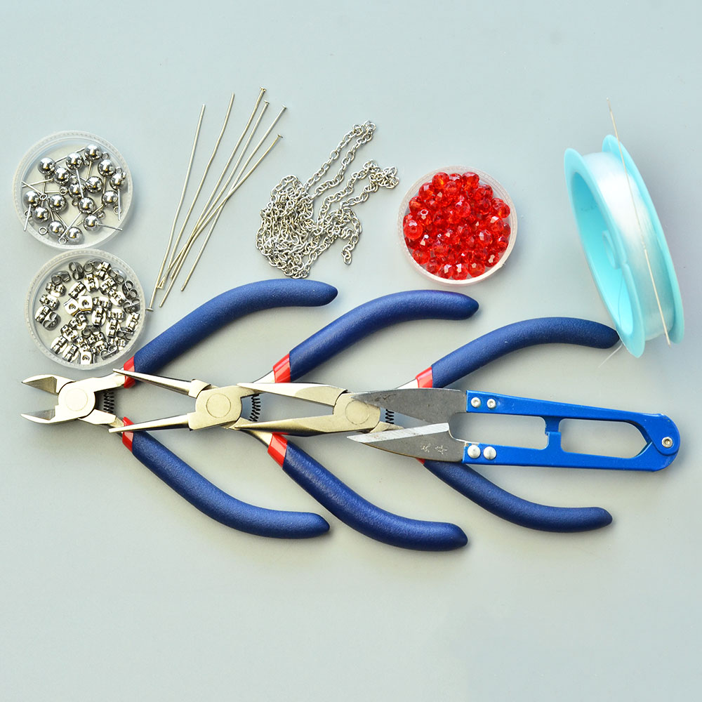 Серьги с красными хрустальными шарами-2