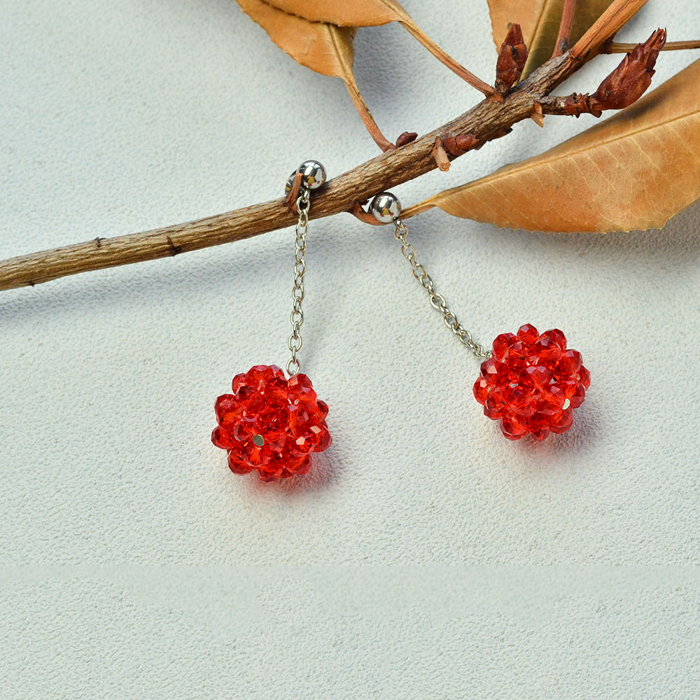 Серьги с красными хрустальными шарами-6