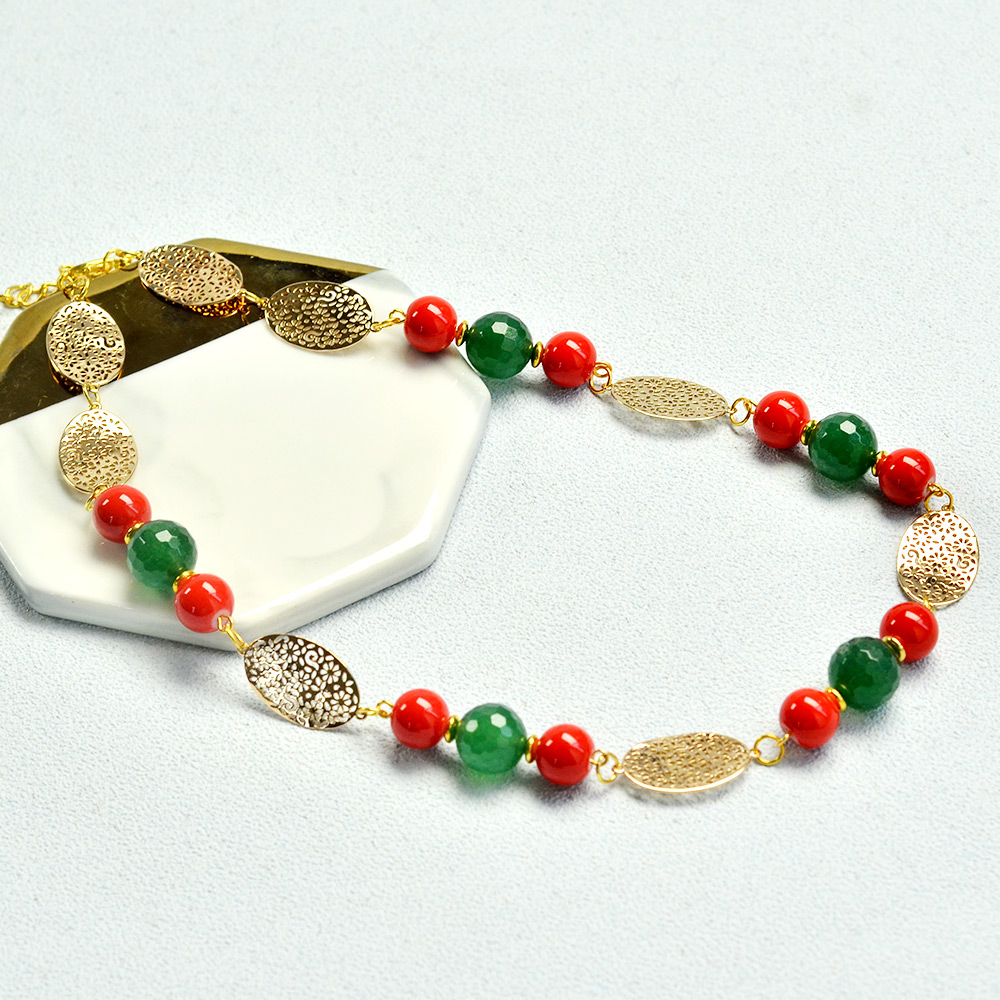 Рождественское ожерелье с милыми бусинами-4