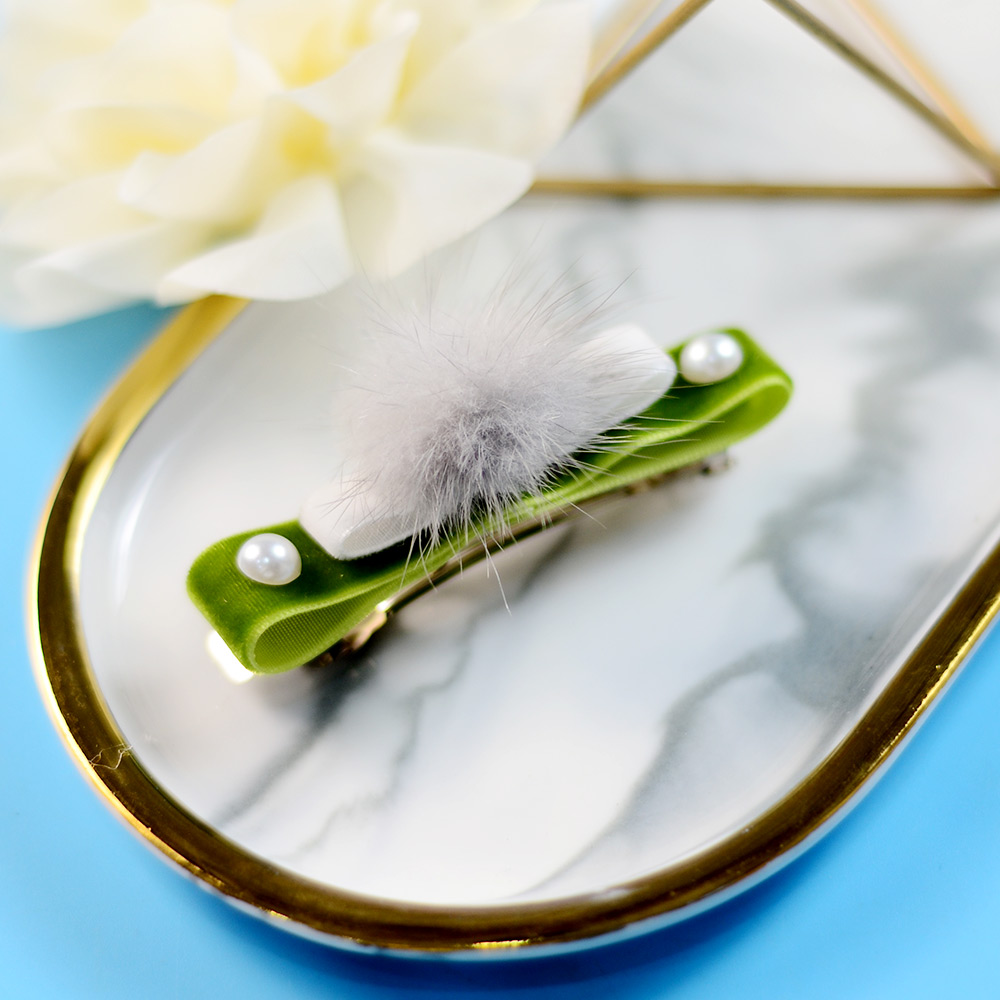 Заколка для волос из ленты с шариками-помпонами-6