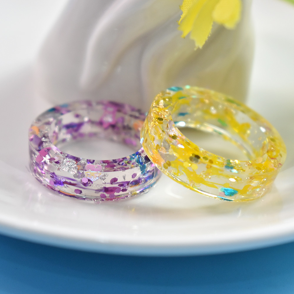 Блестящие кольца из смолы-1