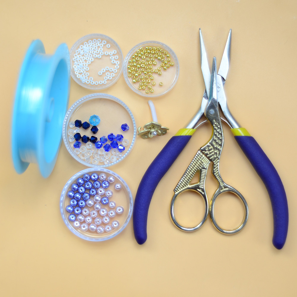 Великолепные серьги из хрустальных бусин