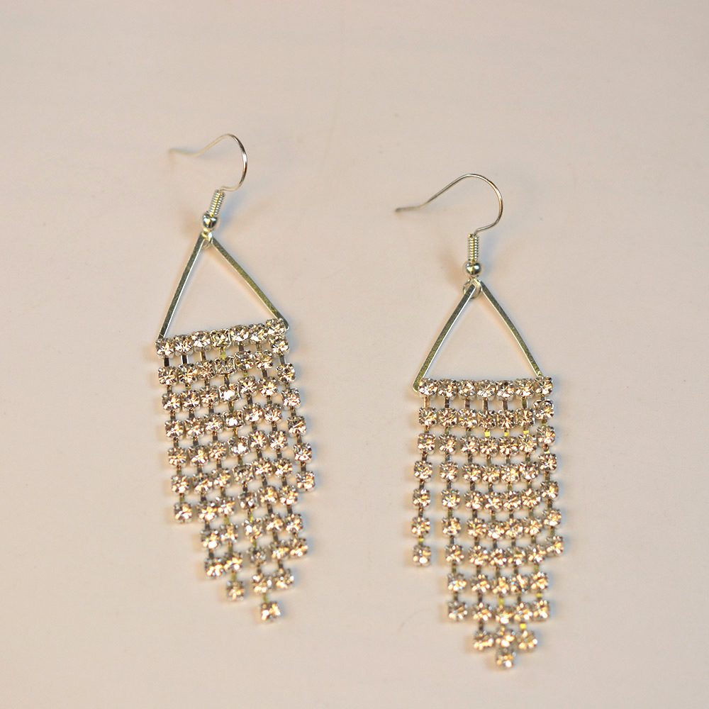 PandaHall Selected идея серег с кисточками с блестящими бриллиантами-4