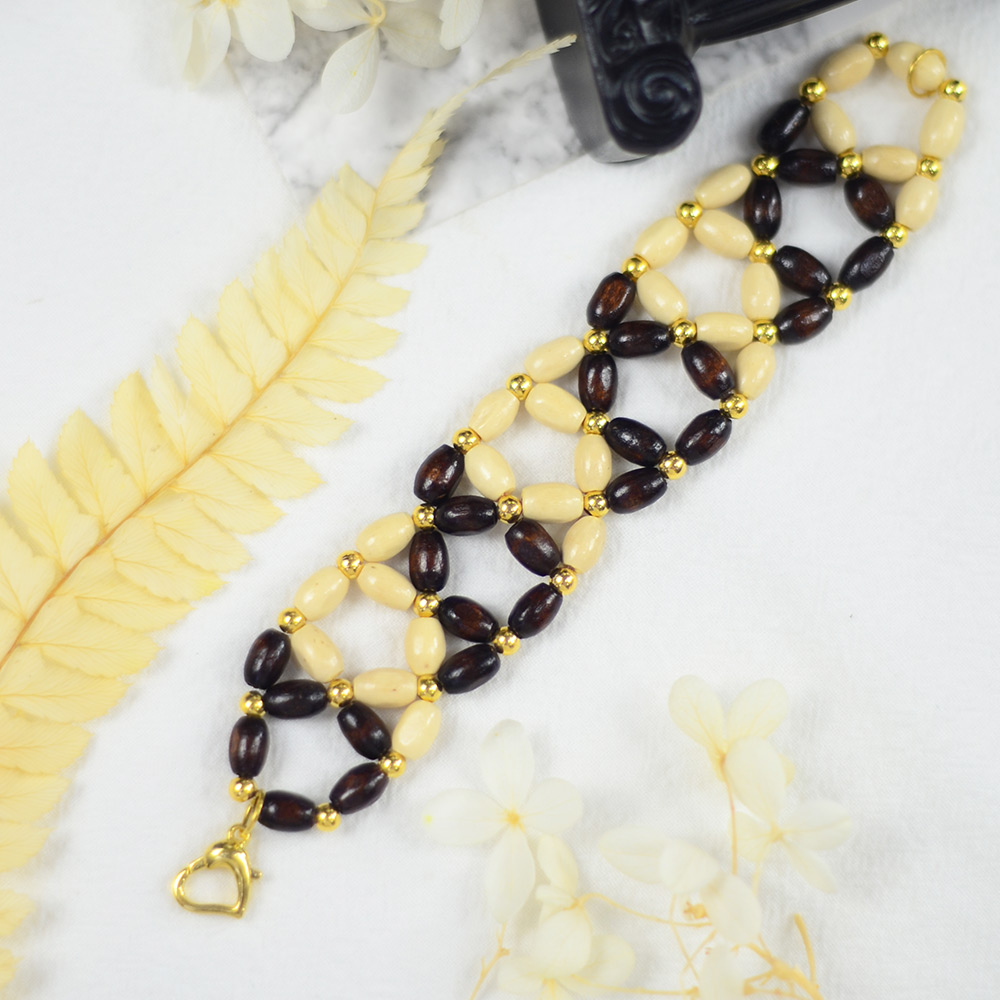 PandaHall Selected мастер-класс по изготовлению винтажного браслета с деревянными бусинами.-1