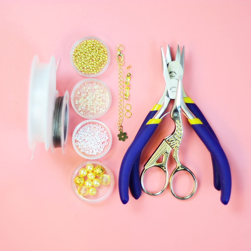 Браслет из бисера в винтажном стиле