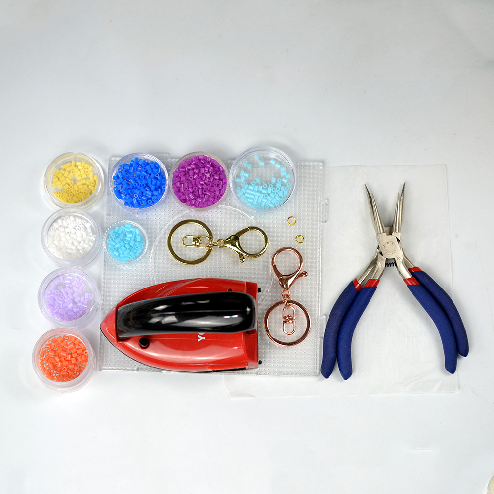 Брелок с подвеской из бусин в форме милой девушки-2