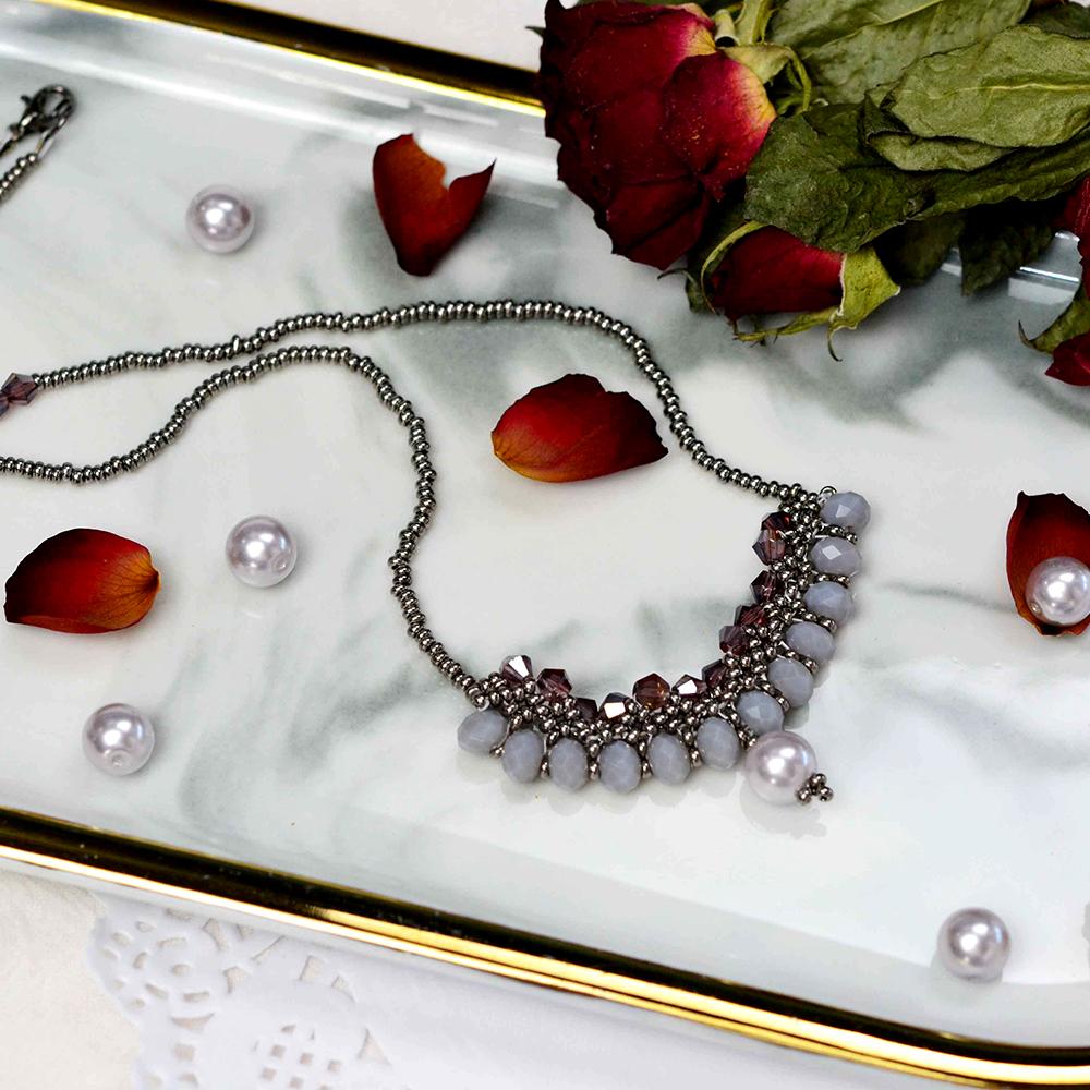 PandaHall Selected Tutorial zur Glasperlenkette