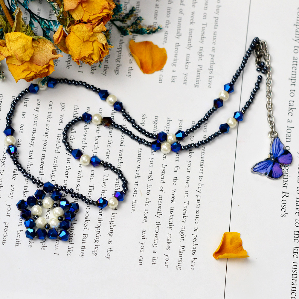 PandaHall Selected Tutorial zur blauen Kristallhalskette