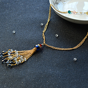 Collier de perles à longue chaîne dorée