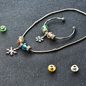 Original tibetisches Schneeflocken-Schmuckset aus europäischen Perlen