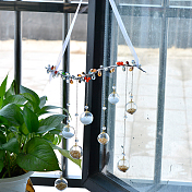 Pendentif carillon éolien avec perles globe en verre soufflé