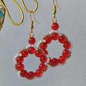Boucles d'oreilles créoles en perles de jade rouge