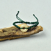Elegante braccialetto con perle di pietre preziose