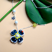 Glücksbringer-Halskette mit vierblättrigem Kleeblatt-Anhänger