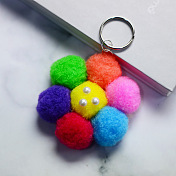 Porte-clés pompon coloré