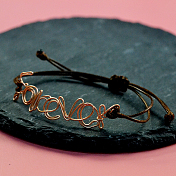 Bracelet personnalisé avec mot en fil de fer