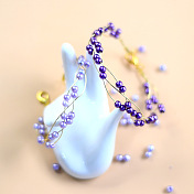 Bracelet de perles violettes
