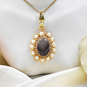 Colgante adornado vintage con envoltura de alambre con piedras preciosas y perlas