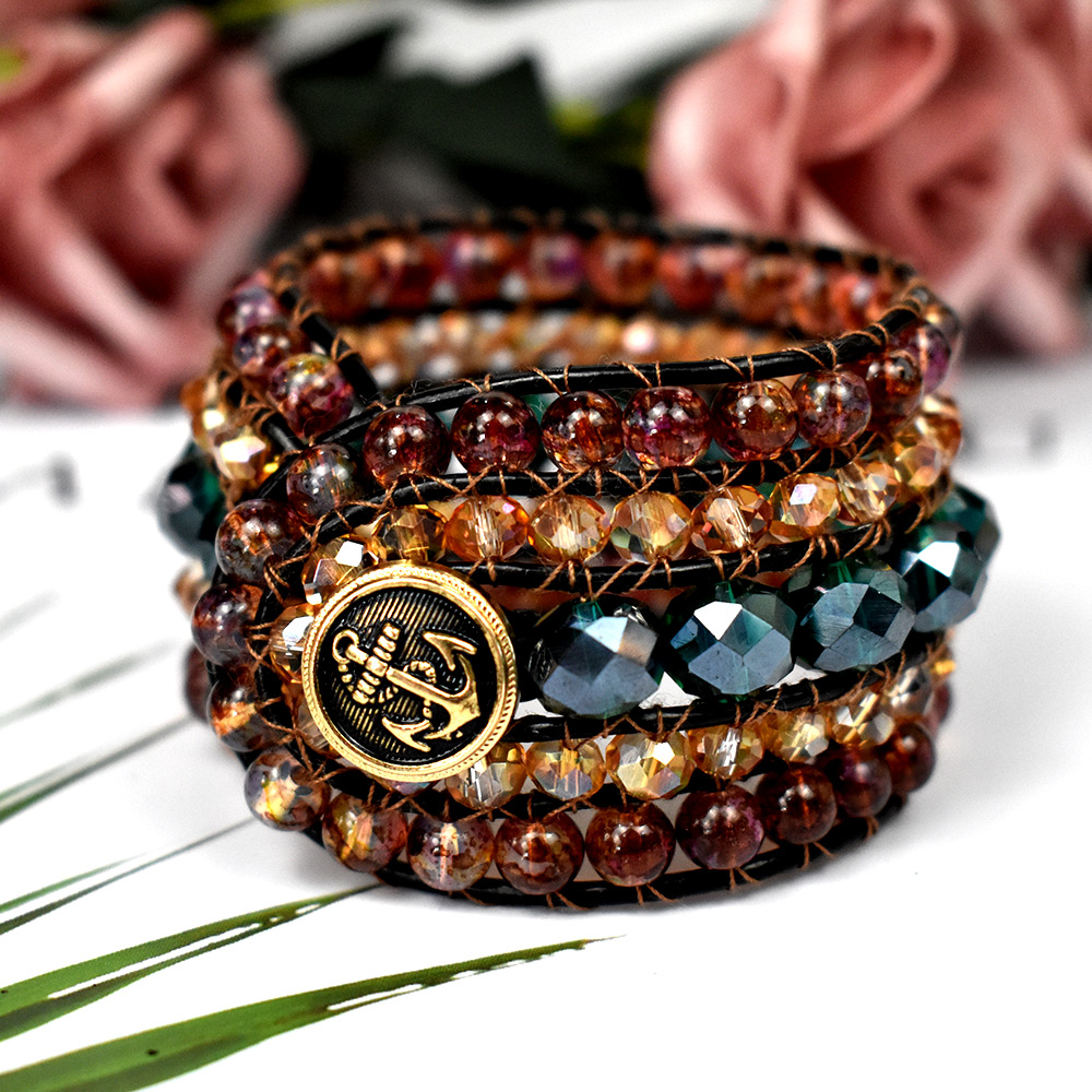 Многоярусный браслет из стеклянных бусин-1