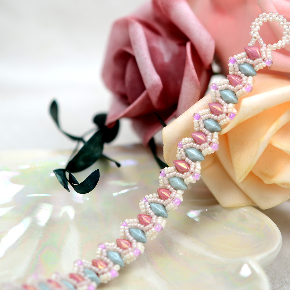 Браслет из стеклянных бусин с 2 отверстием-7