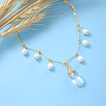 Crystal Winding Necklace with Pearl