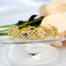 PandaHall Selected idée de bracelet en perles de rocaille avec anneau de saut