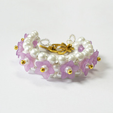 Purple Acrylic Flower and Pearl Bead Bracelet