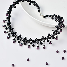 Gorgeous Black Glass Beads Necklace