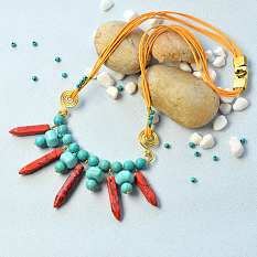 Collier pendentif perles turquoise et pierres précieuses