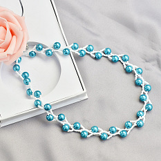Blaue Perlenkette