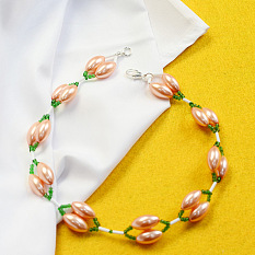 Bracelet de perles en forme de riz rose