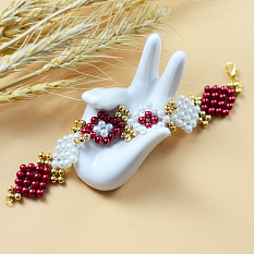 Bracelet de perles en forme de diamant rouge