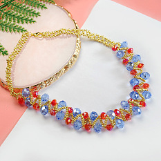 Collier de perles de verre multicolores