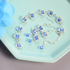 Conjunto de joyas de plata de cristal azul