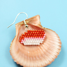 Boucles d'oreilles en perles de style japonais appréciées par les sushis