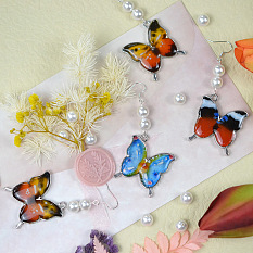 Butterfly Shape Earrings Made Of Resin