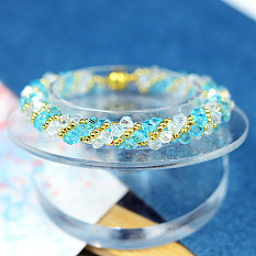 PandaHall Selected Tutorial on Glass Beaded Bracelet