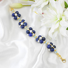 Bracciale con perline di pietre preziose blu
