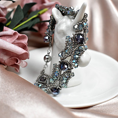 Bracelet en perles de verre à facettes