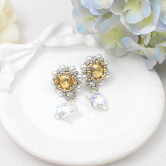 Висячие серьги с оправой