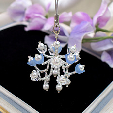 Люстра из бисера «ландыш»