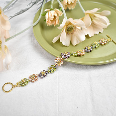 Flower Pearl Beaded Bracelet